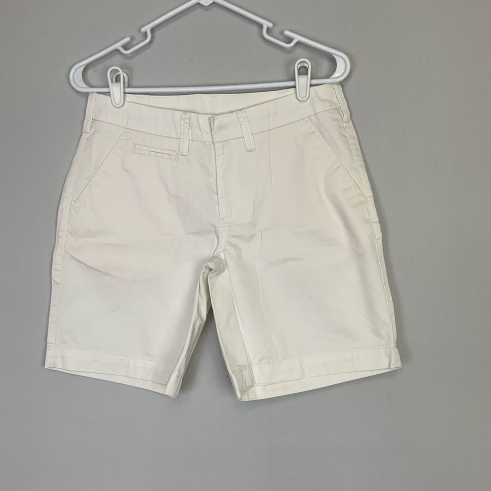 Garnet Hill Sz 4 White Cotton Chino Bermuda Shorts 8” Inseam